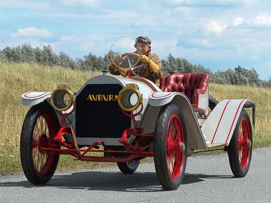  Auburn Model 30L Roadster 1912 года  (фото 1 из 2)